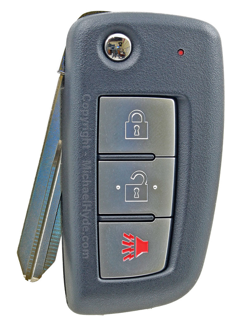 ILCO FLIP-NIS-3B2 - Nissan 3 Button Flip Key Remote for 2014-2020 Nissan Rogue (FCC: CWTWB1G767) 036448255481 / AX00013940